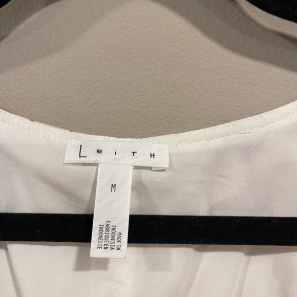 Leith cream floral flutter sleeve wrap maxi high low dress with ruffle - Picture 6 of 7